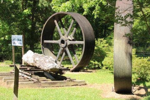 Southern Forest Heritage Museum and Research Center 